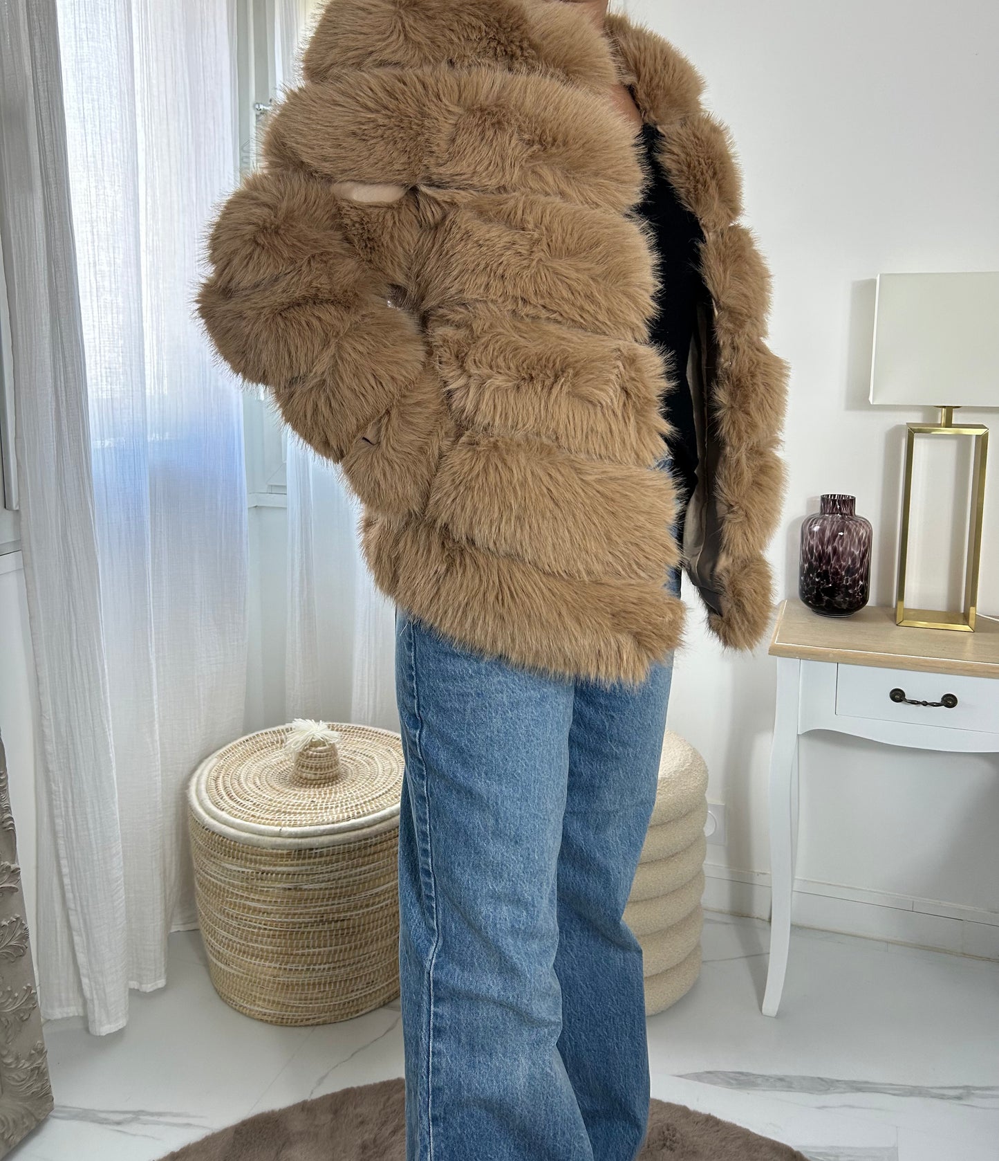 Manteau fausse fourrure