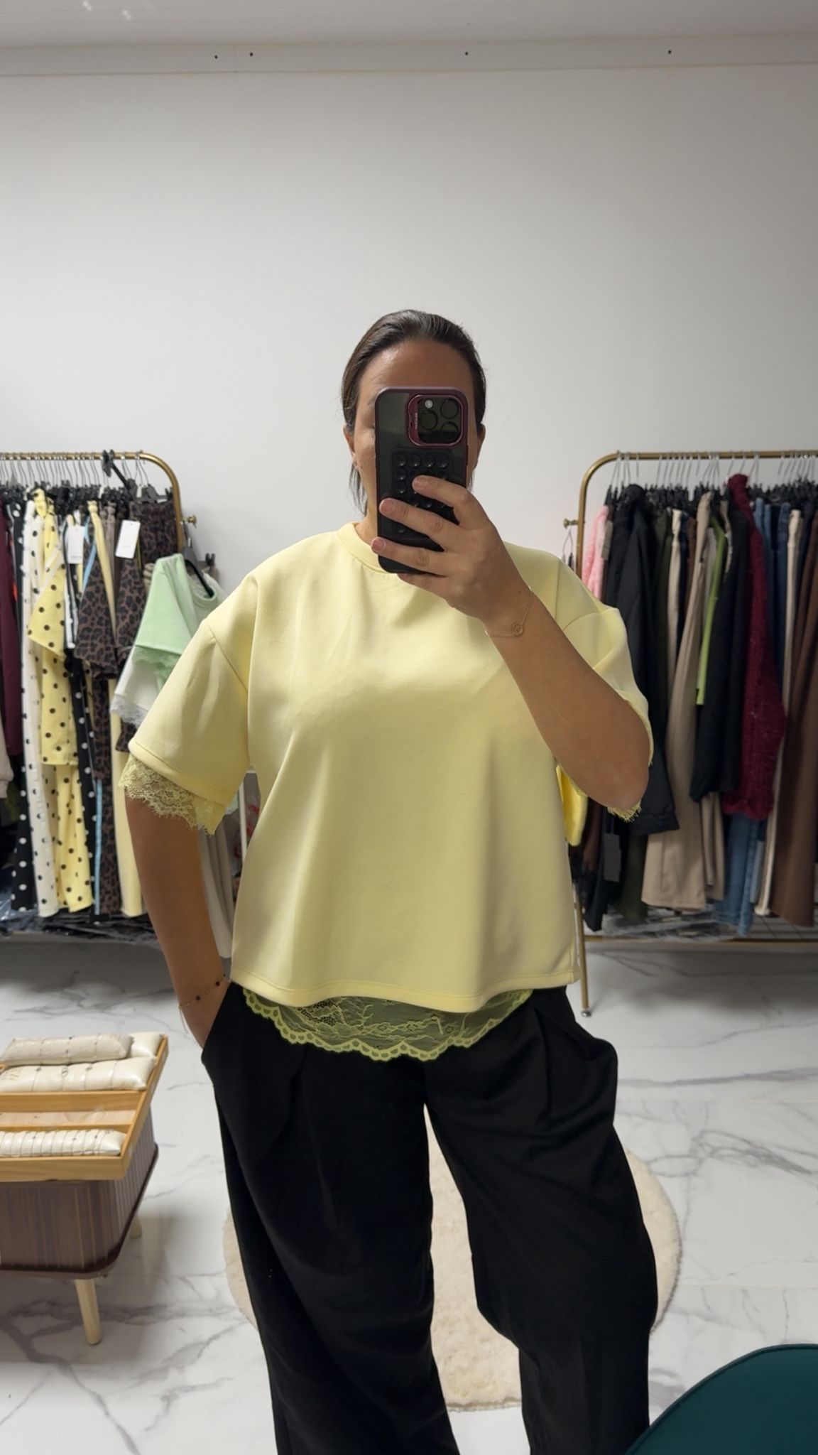 T-shirt en dentelle