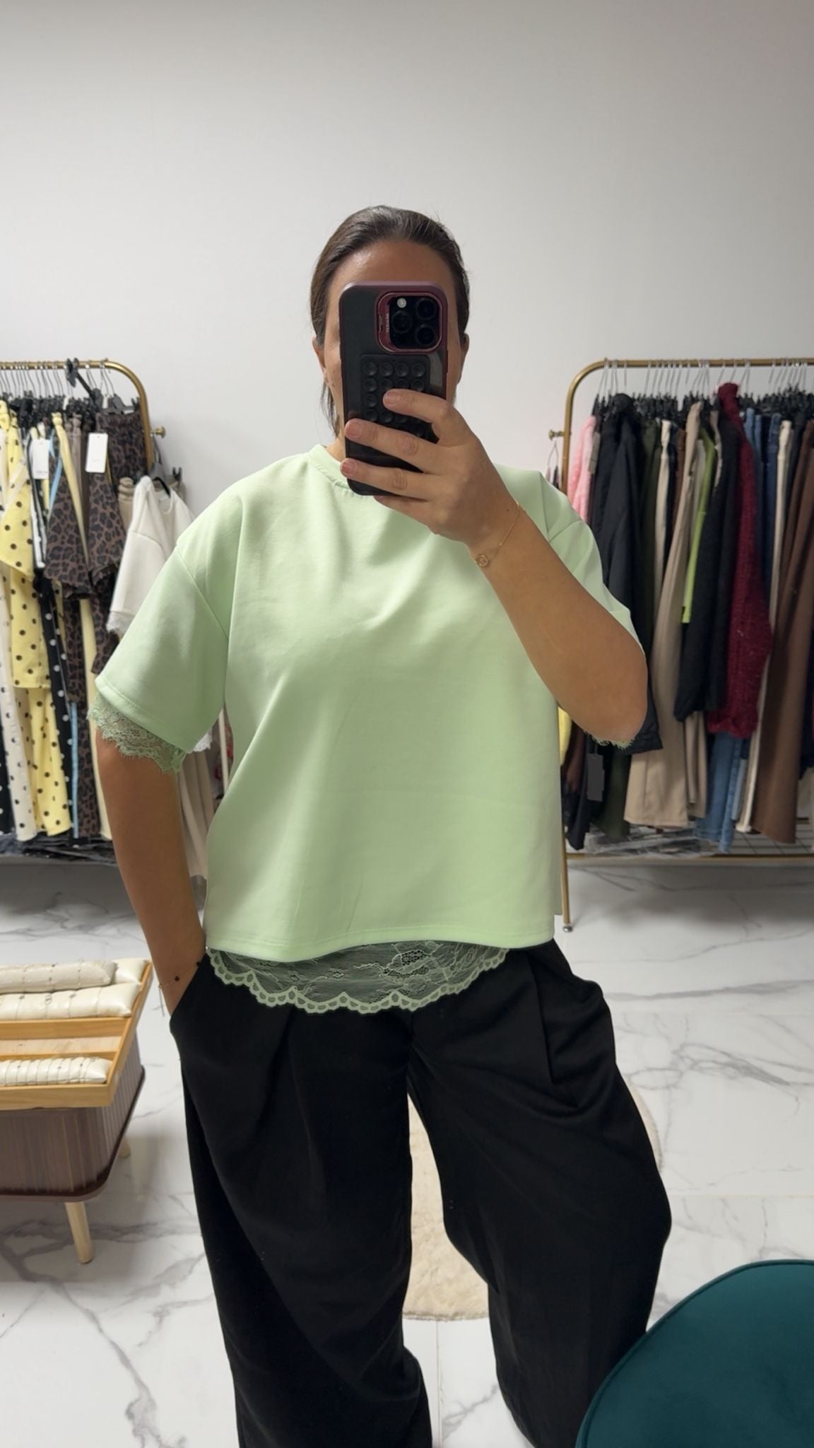 T-shirt en dentelle