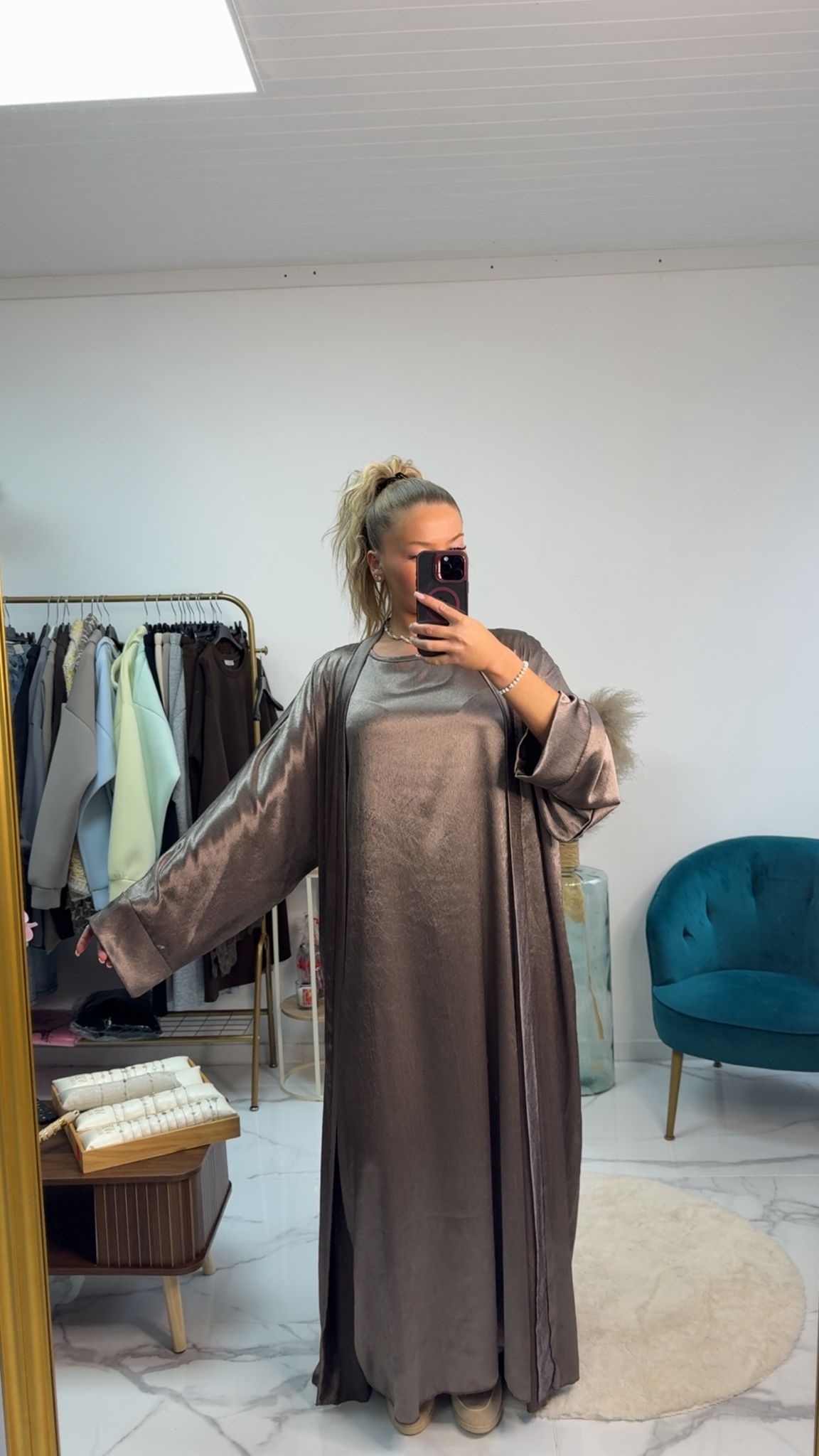 Ensemble robe et kimono brillant